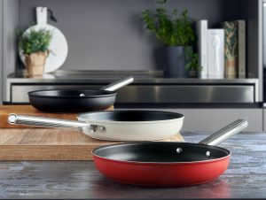 smeg cookware pentole antiaderenti