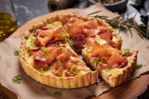 Crostata salata al salmone affumicato