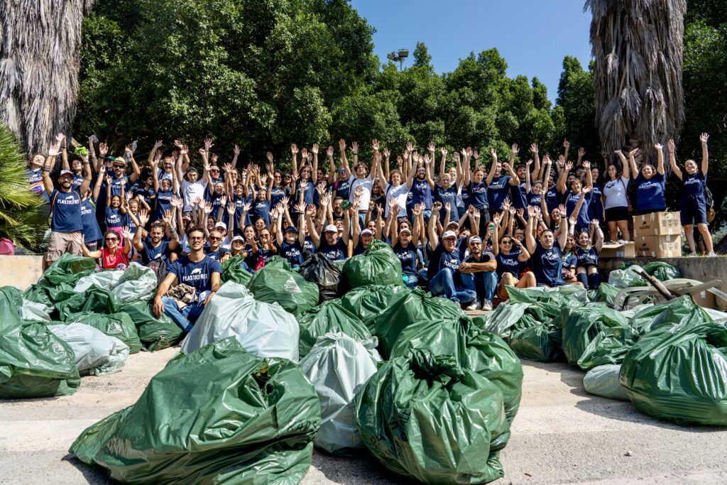 OPPO e Plastic Free insieme per un futuro più sostenibile e pulito