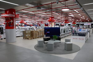 MEDIAWORLD TECH VILLAGE A MILANO IL FUTURO DEL TECH RETAIL È GIÀ REALTÀ 